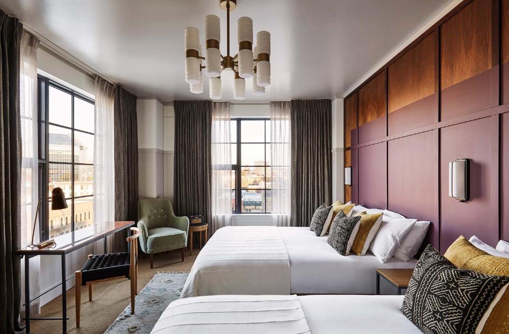 Roomy 2 Queen Beds  interior